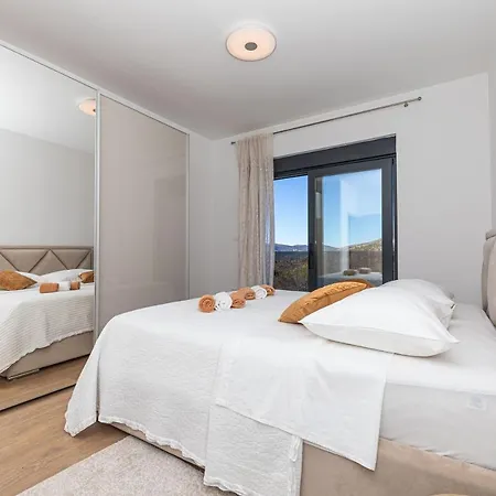 Villa Luxury Elena Primorski Dolac