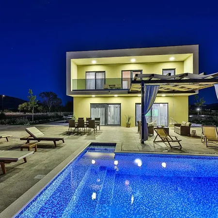 Villa Luxury Elena