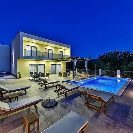 Villa Luxury Elena Primorski Dolac