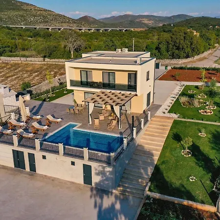 Villa Luxury Elena Primorski Dolac