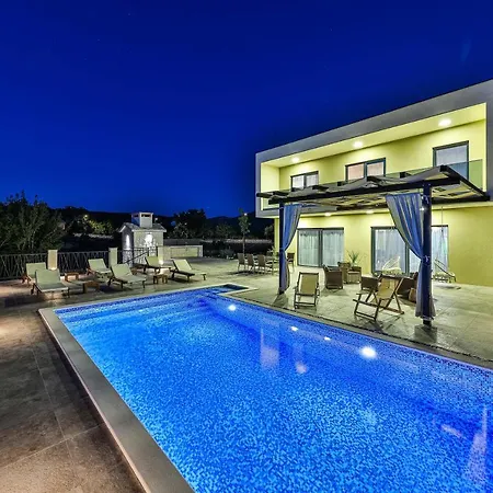 Villa Luxury Elena Primorski Dolac
